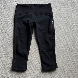 Lululemon Athletica Black Cropped Leggings